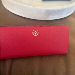 Tory Burch Vibrant Red slim Wallet